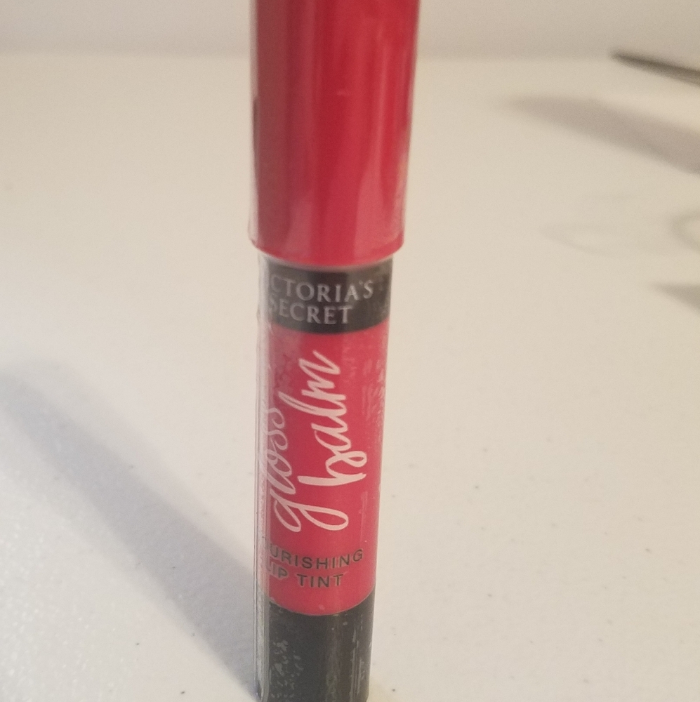 Victoria's Secret Gloss Balm lip tint